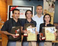  הזוכים עם שלומי טחן סמנכ"ל תפעול ישרוטל