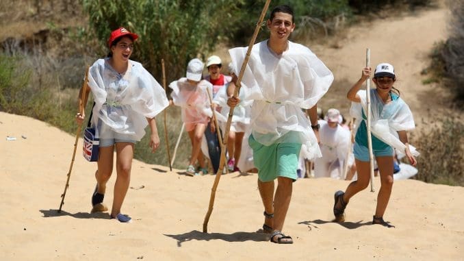 במסגרת הפסטיבל יחכו לילדים שחקנים אשר יגלמו דמויות של מקימי הקיבוץ