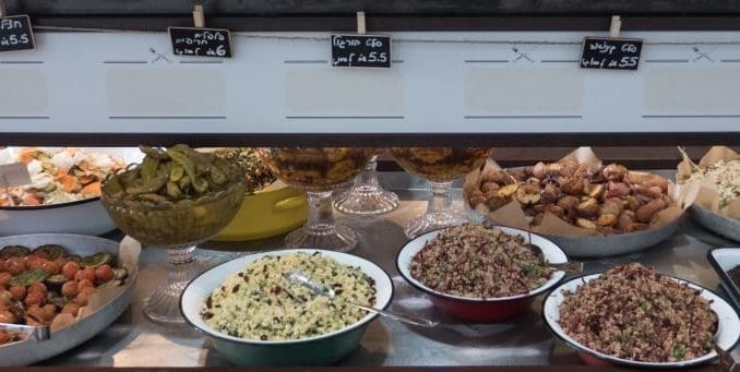 מאמינים במטבח מקומי ועונתי, ובחוויית אוכל שלמה ללקוח