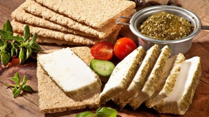 משמעות היעדר הרכיבים מן החי בגבינות הטבעוניות, היא 0% כולסטרול