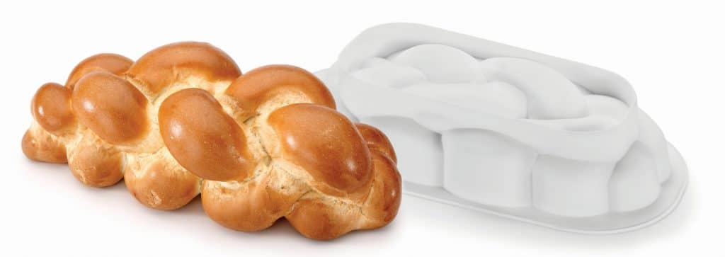 אידיאלי למי שאופה חלה ביתית ומתקשה עם הקליעה שלה