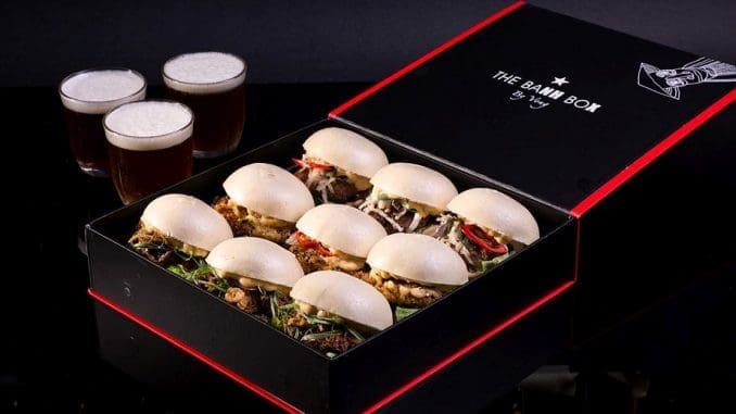 מארז הפרימיום THE BANH BOX גדוש בכריכי באן טריים וטעימים. צילום בועז לביא