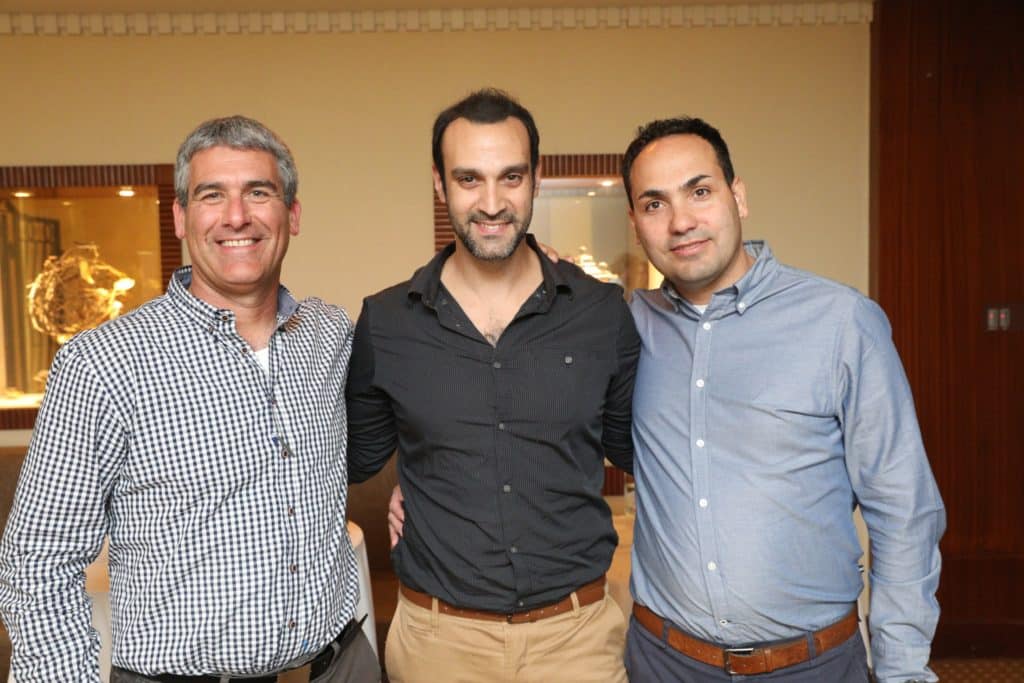 משמאל לימין: נדב ארנס, רן אסא, יוסי אדרי – יקב כרמל. צילום רפי דלויה