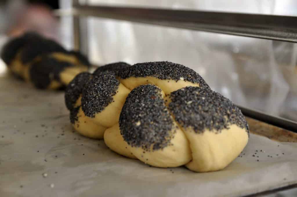 חלות השבת של מאפיית ג'ילברט. צילום איריס לוי