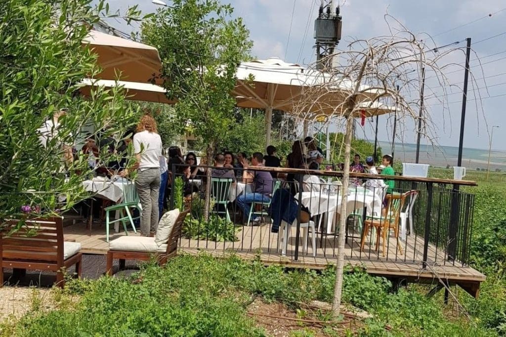 צילום מדף הפייסבוק