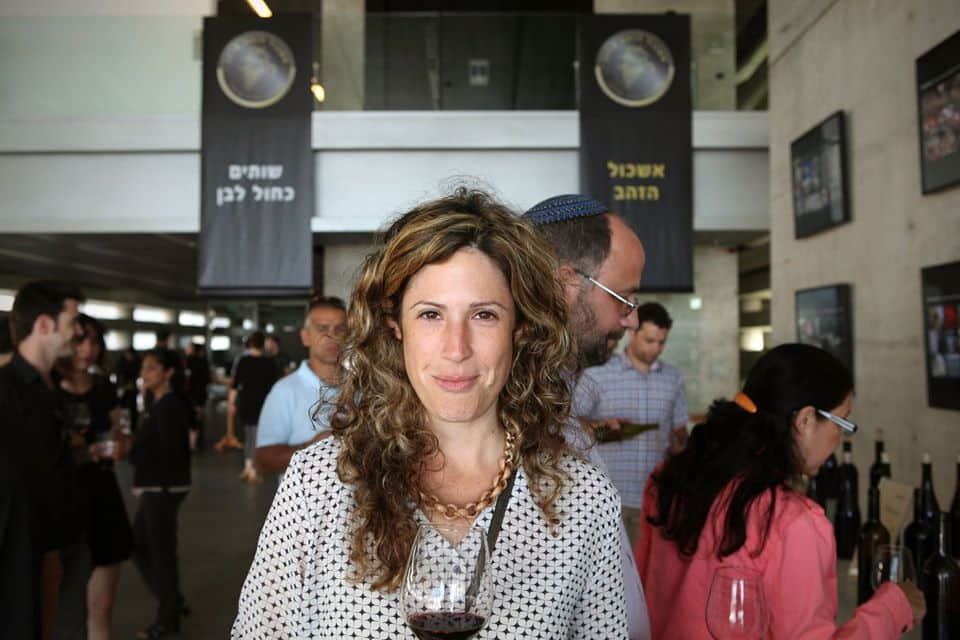 נבט ניצן באשכול הזהב 2015. מאחור באורח פלא – יעקב אוריה. צילום דוד סילברמן dpsimages