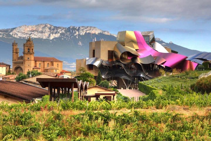 Olé: טעימת יינות Marques De Riscal מריוחה