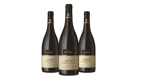על פי היקב, סדרת יינות אסמבלאז' (Assemblage) אמורה לייצג את אזורי הגידול השונים של כרמיו