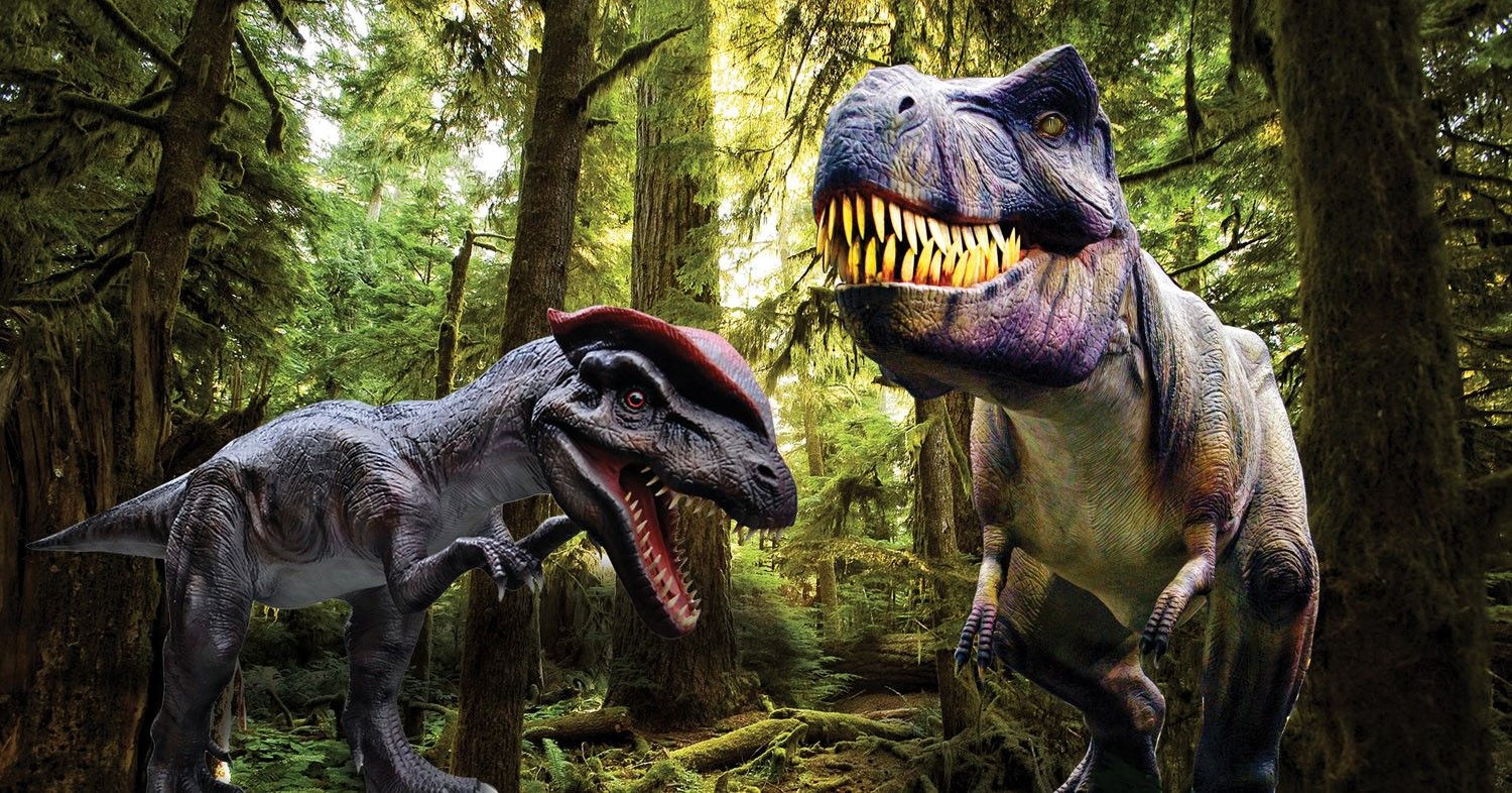 עשרות דינוזאורים בגודל אמיתי (עד 7 מטר גובה), נושמים, זזים ומשמיעים קולות