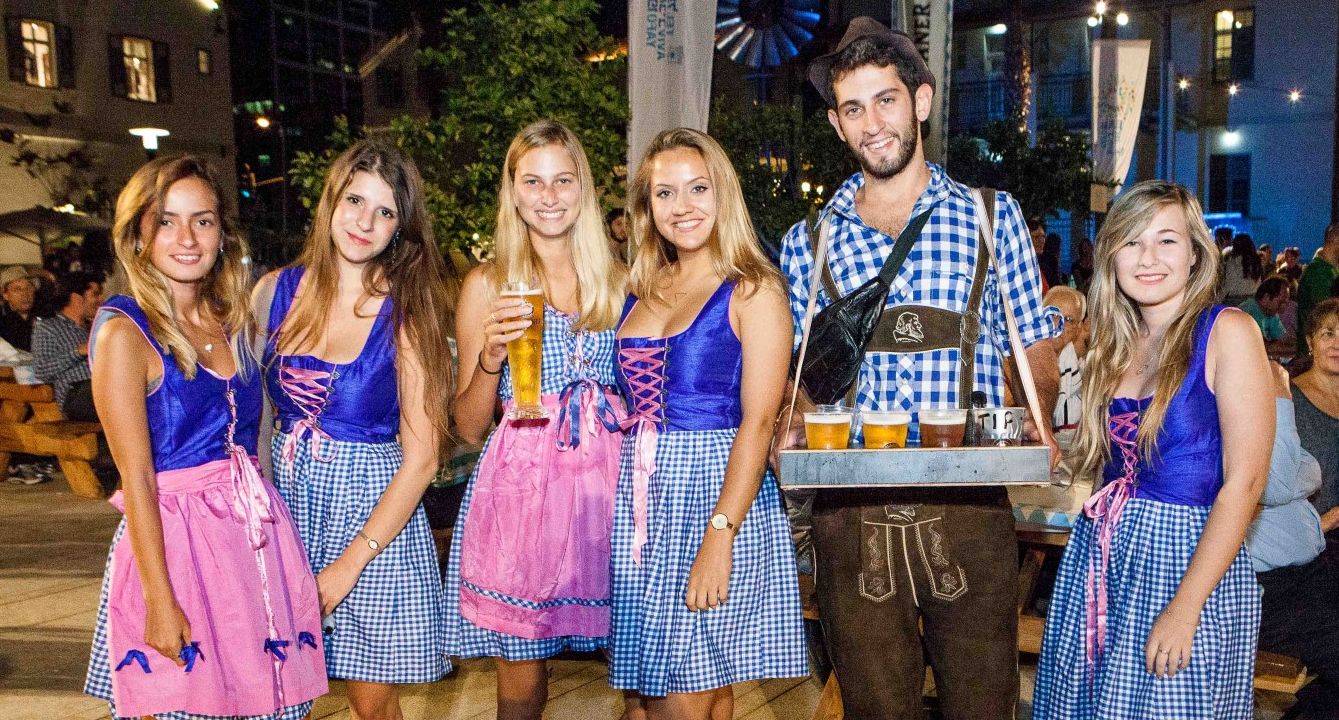 חוגגים אוקטוברפסט 2017 בישראל