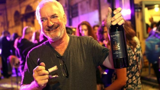 אדם היה גם יו"ר יקב מונטיפיורי, ובספטמבר 2017 סיים את ההתקשרות עם היקב