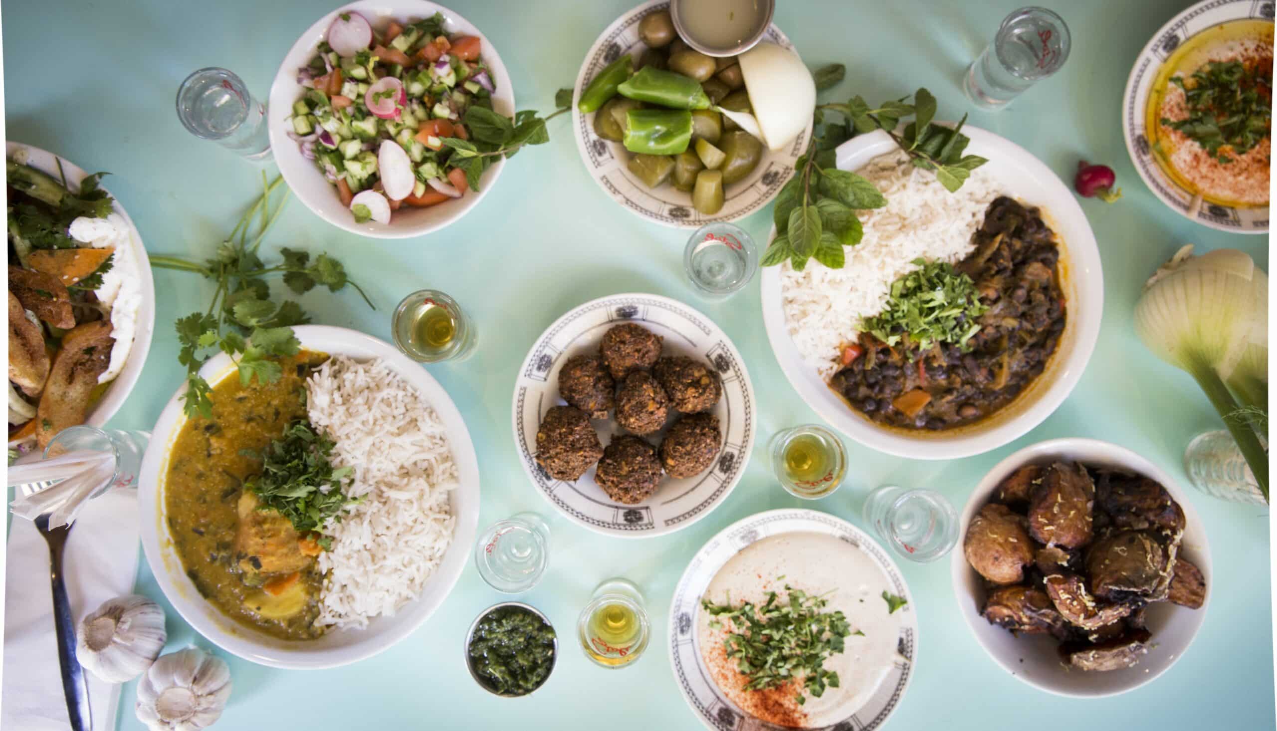 חומוס ושות' – שווה להגיע בשביל החריימה טופו