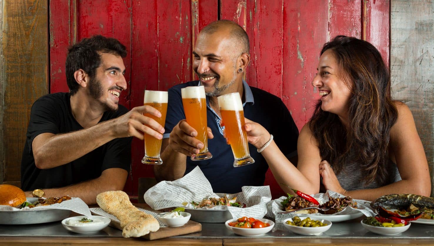 מונדיאל 2018 – אוכלים שותים וצופים במשחקים