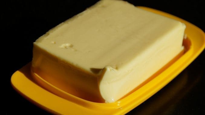 חמאה היא שומן רווי – לא להפריז בצריכה