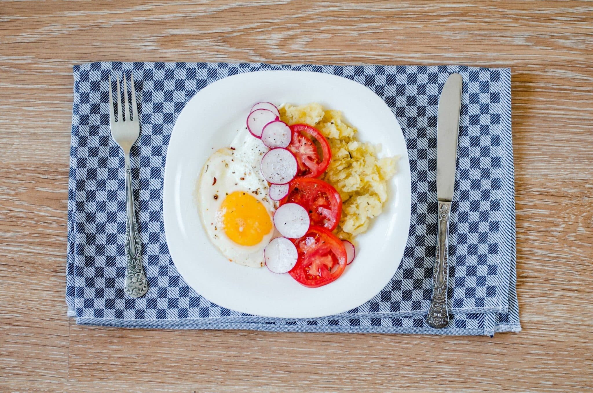 מחקרים מראים שלארוחת בוקר יש השפעה מהותית על התפקוד שלנו לאורך היום