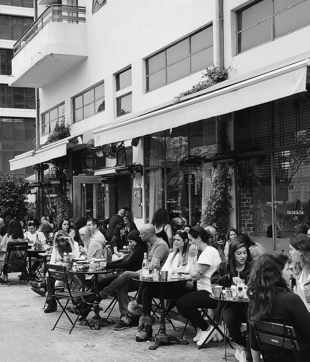 ויו לה פראנס? לא ממש: בית הקפה דא דא ודא ובר היין הצרפתי בר א וין ייסגרו בסוף מאי 2019