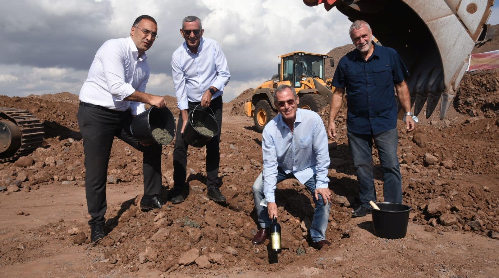 השבוע בענף היין 258: היין בשירות בדיקות הקורונה, ומה יש ליקב כרמל וליקב רמת הגולן להסתיר?