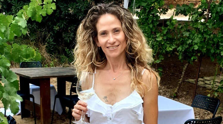 הייננית ניצן סברסקי – אחת וכמעט יחידה