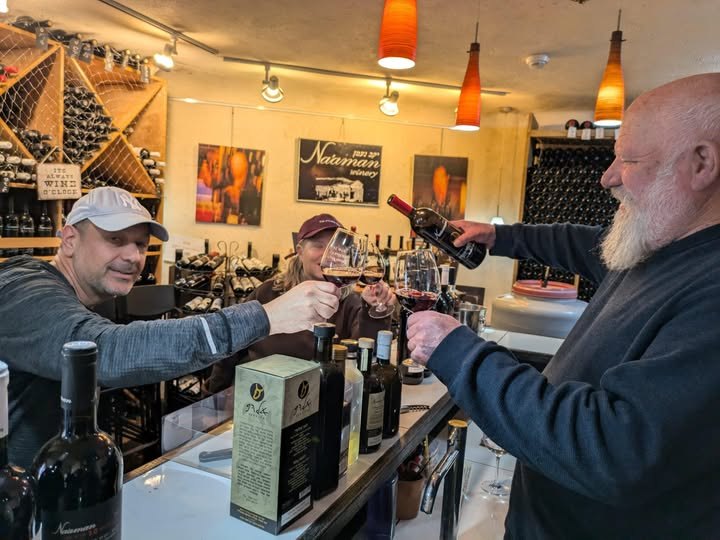 שמענו בין הגפנים 3.1.25: דונלד טראמפ והשפעתו על ענף היין, Grand Vin של קסטל על ציר הזמן, הכרה בינ"ל לאזור היין יהודה ולמועדון יקבי הנגב